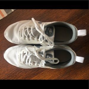 ***SOLD*** Youth Boys Nike Shoes